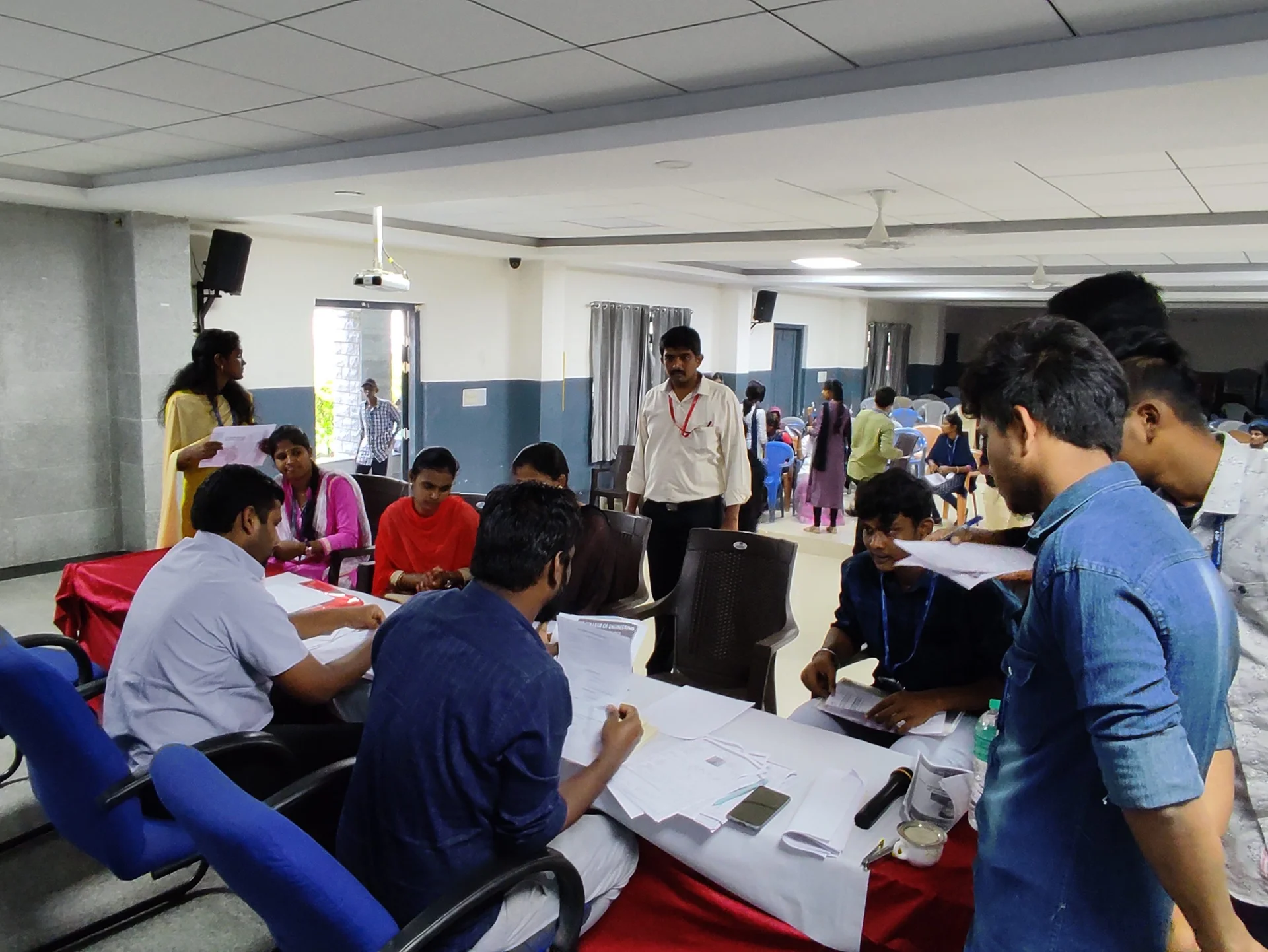 A Mega campaign for opening of SB accounts for first year students — photo 10