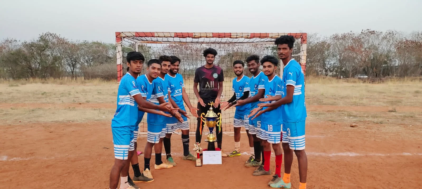 college Football team secured First position in Park Alumni Football Tournament held at Park college of Engineering and Technology, Kaniyur on 25-02-2023. — photo 1