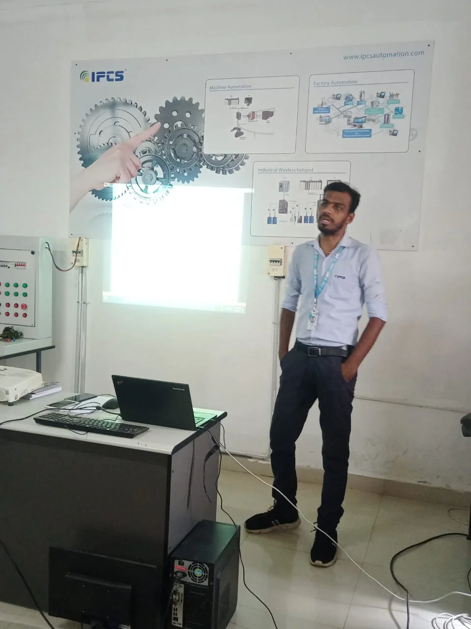 The Department of Electrical and Electronics Engineering organized a seminar on the topic “Industrial automation and carreer opportunities” on 06.04.2023 — photo 1