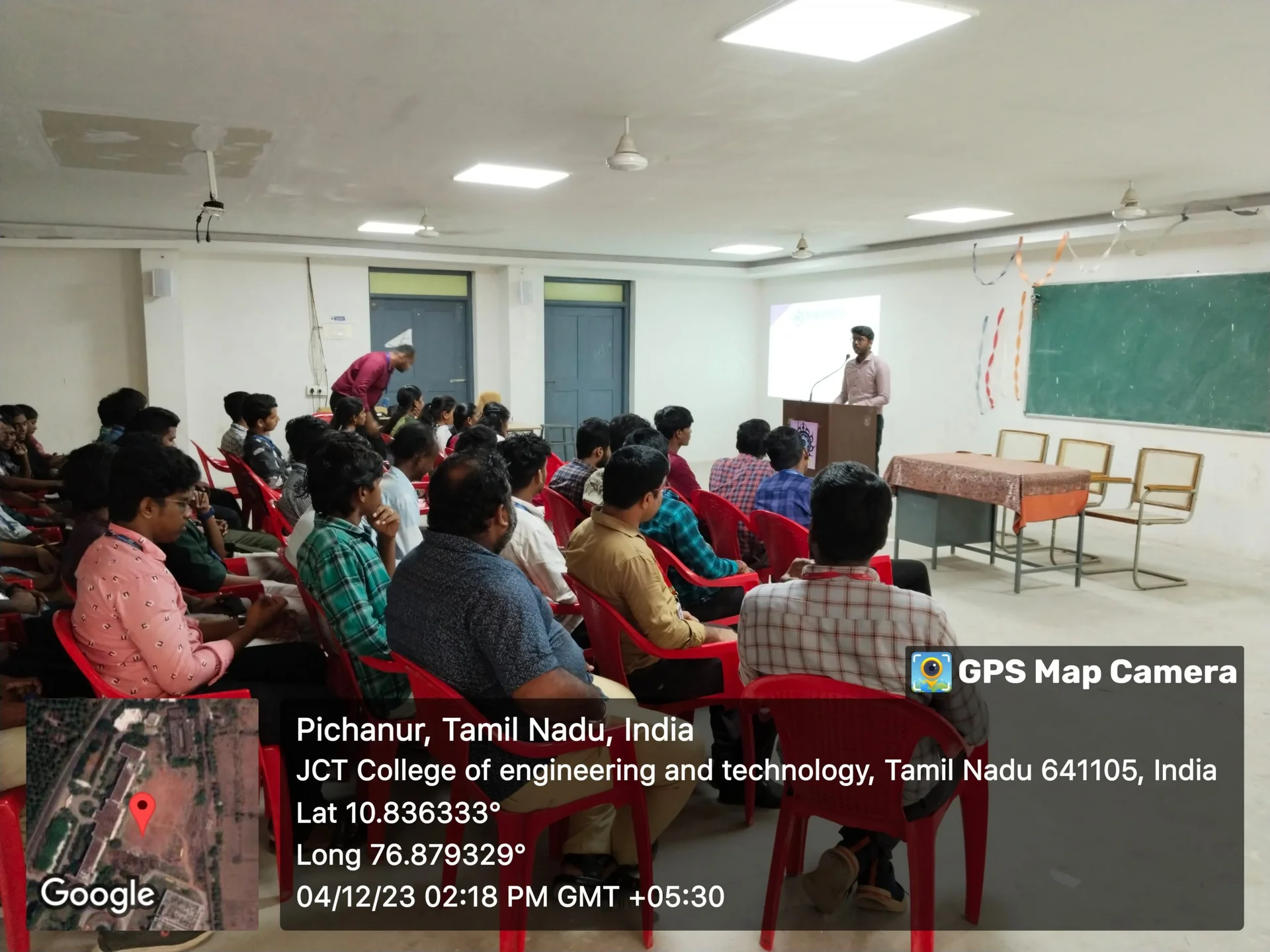 Institution’s Innovation Council jointly organized a workshop entitled “INNOVATION ROBOTIC BOOT CAMP" on 04.12.2023 — photo 1