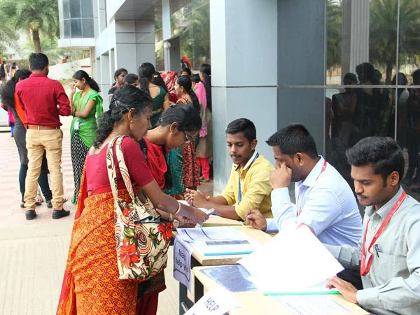 Jct Institutions-mega Job Fair 2017 — photo 3