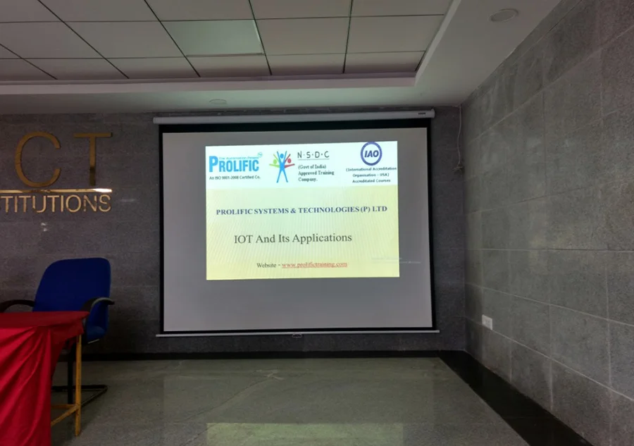 Two Days Workshop on the Topic “Internet of Things” — photo 7