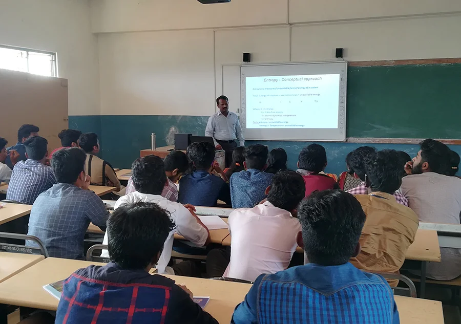 Guest Lecture on “advances in Engineering Thermodynamics” — photo 1
