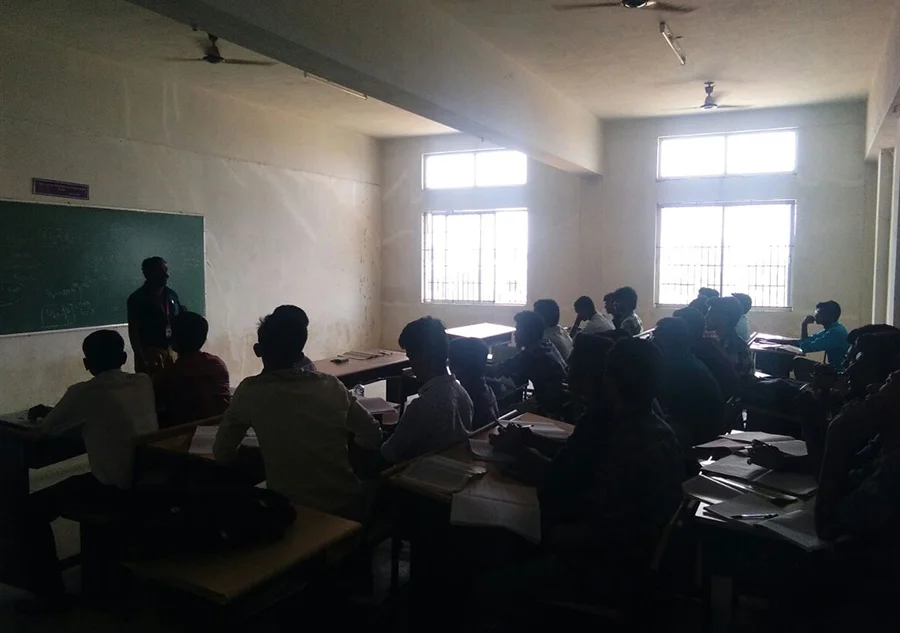 Guest Lecture on “applied Thermodynamics and Heat Transfer” — photo 1