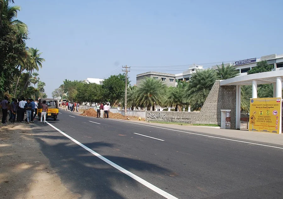 “Road Safety Awareness Week” — photo 4