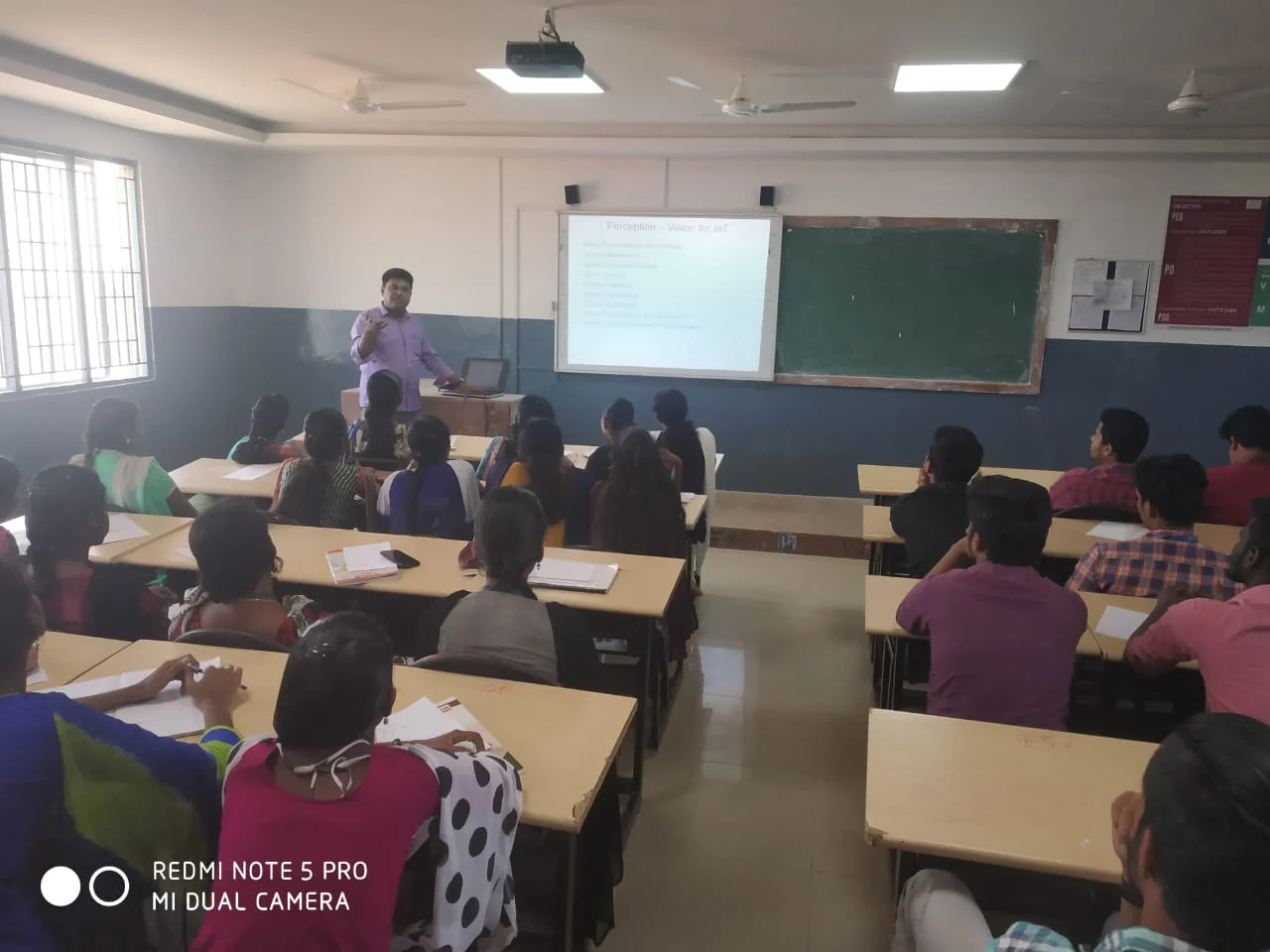 Guest Lecture on ”Design of Smart System Using Iot Cloud and Data Analytics“ — photo 6