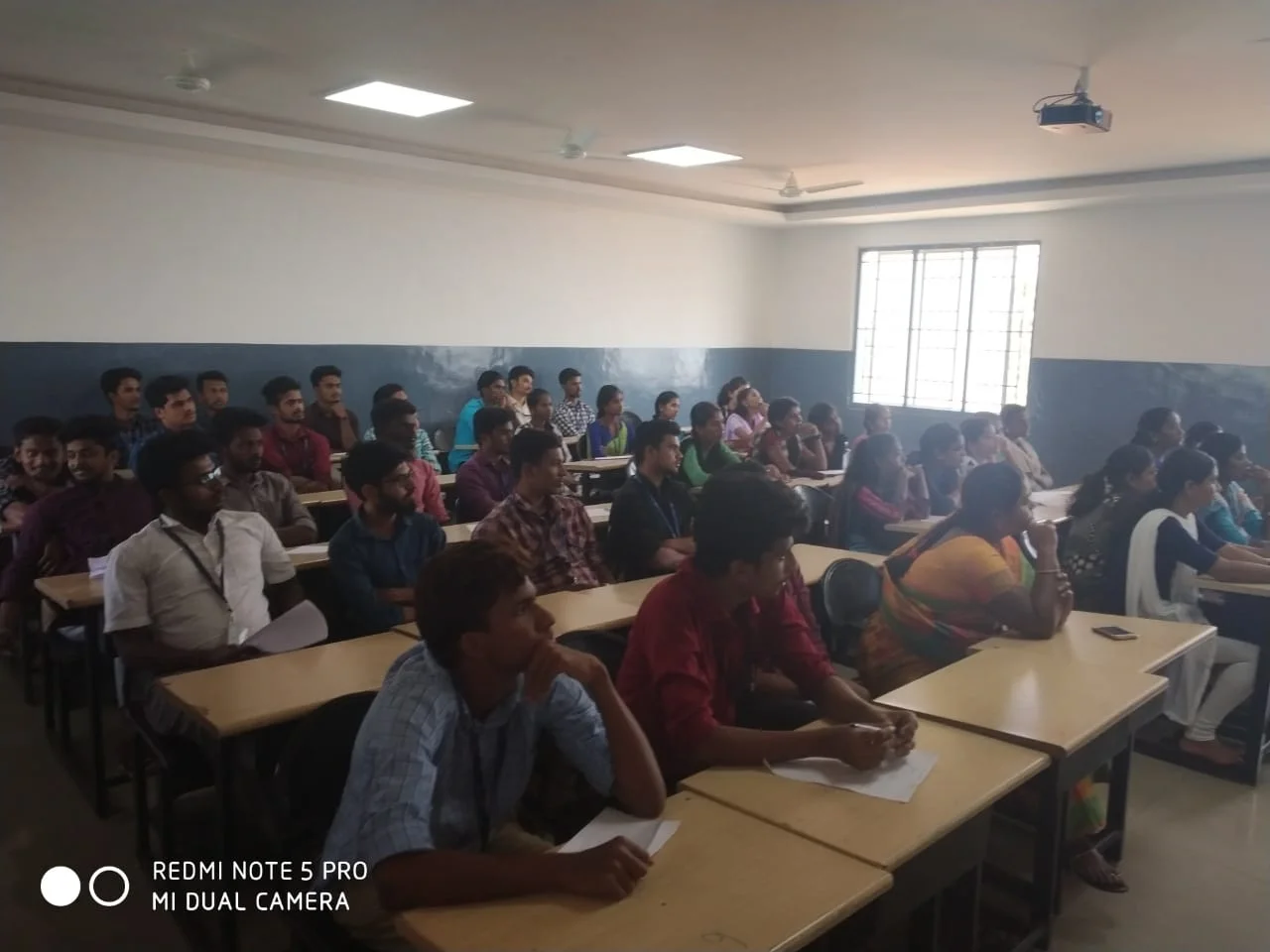 Guest Lecture on ”Design of Smart System Using Iot Cloud and Data Analytics“ — photo 8