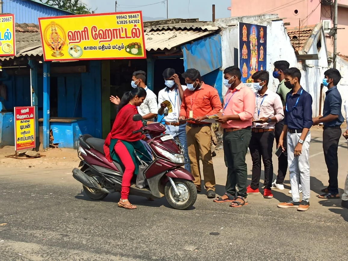 Road Safety Awareness Week Program — photo 1