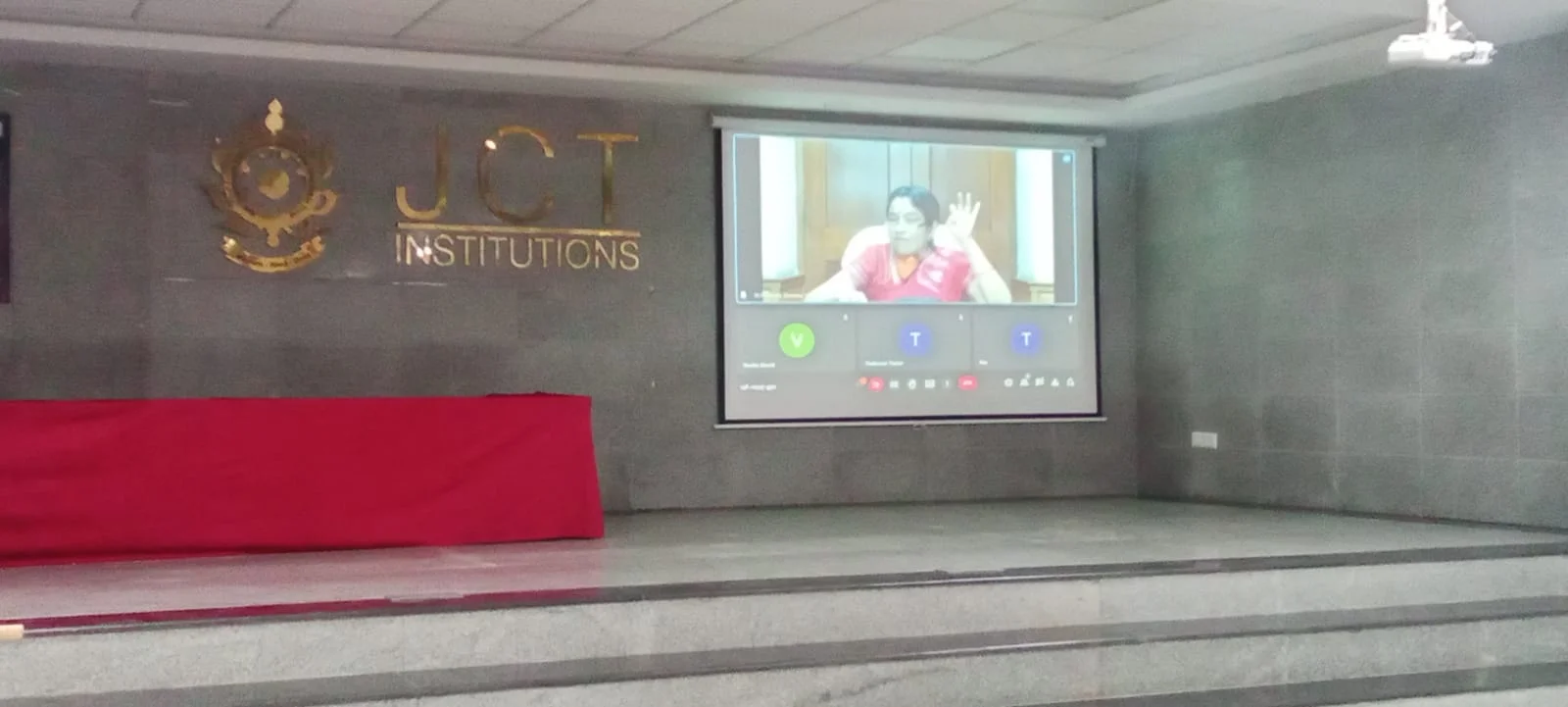 A Webinar on "Woman, you are the best" — photo 6