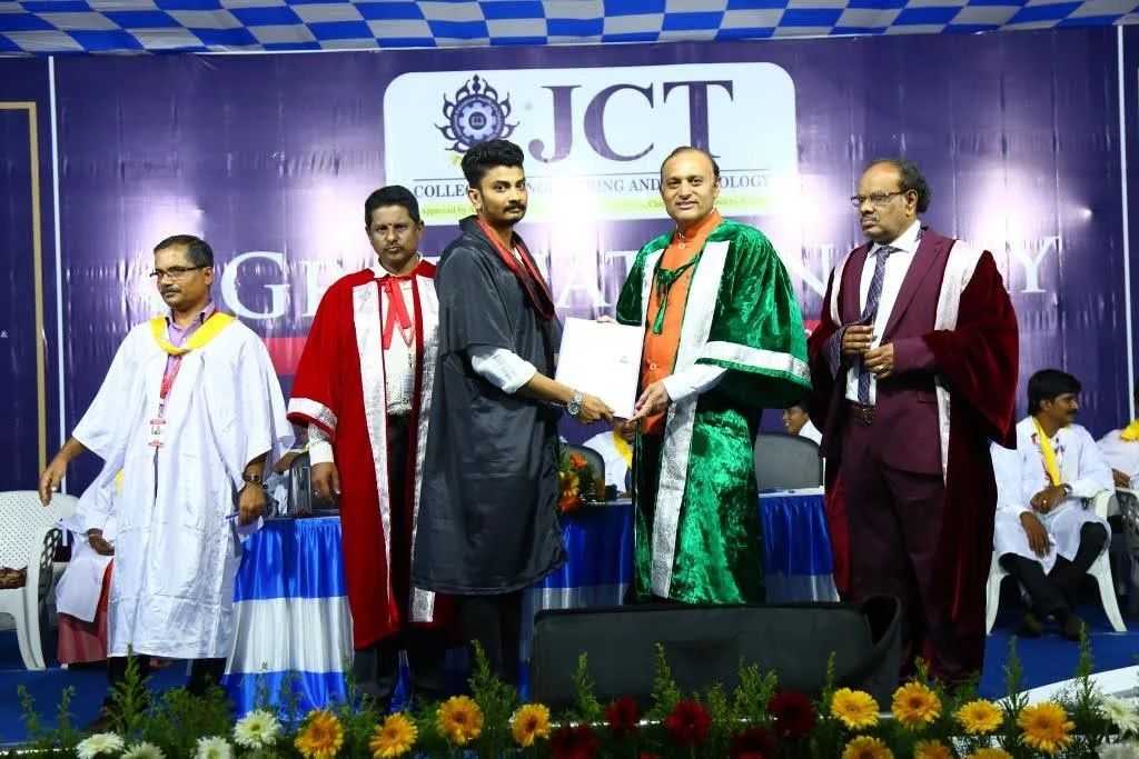 The Nineth graduation day of JCT College of Engineering and Technology — photo 21