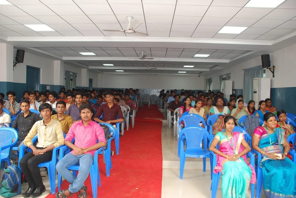 Personality and Career Development Program for First Year JCT Polytechnic College Students on 19-08-2017 — photo 11