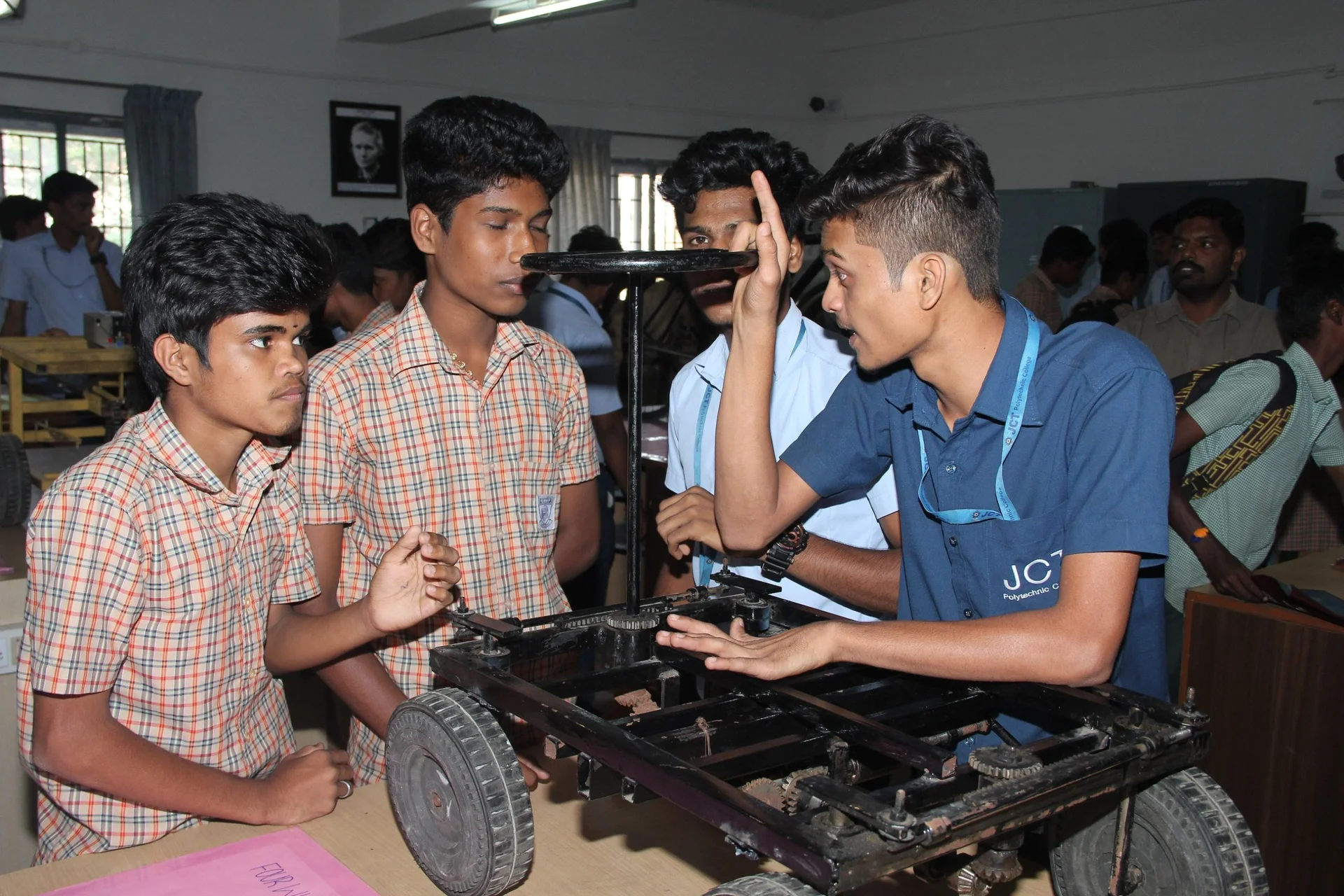 JCT Ignite 2018-two Day Inter-state Science Exhibition Organized By ﻿JCT Polytechnic College on 05.01.2018 and 06.01.2018 — photo 22