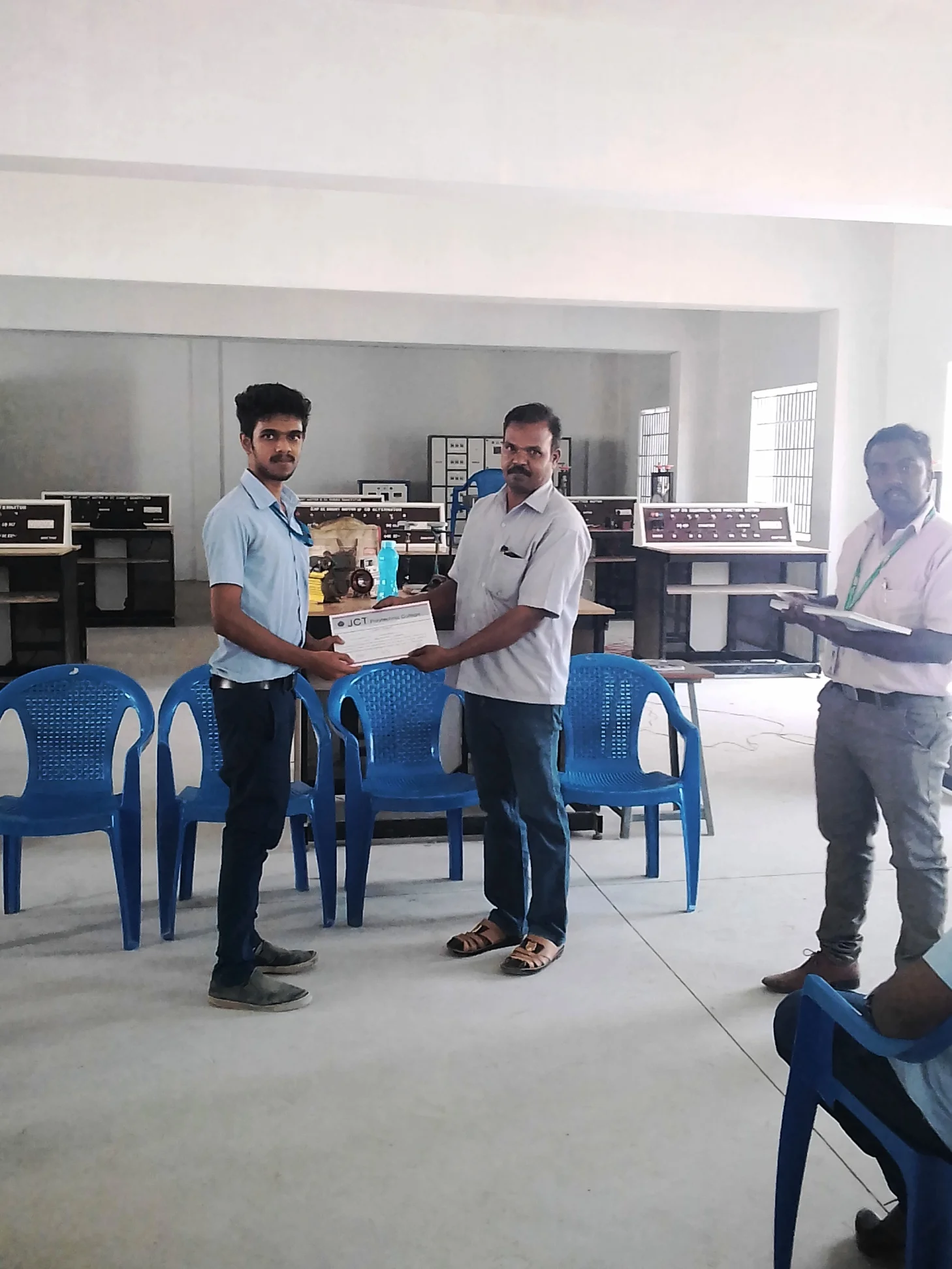 Electrixo 2018-choice Based Programmes (3 Workshops and Symposium With Technical Events) Organized by Department of Eee,jct Polytechnic College on 09th & 10th February 2018. — photo 6