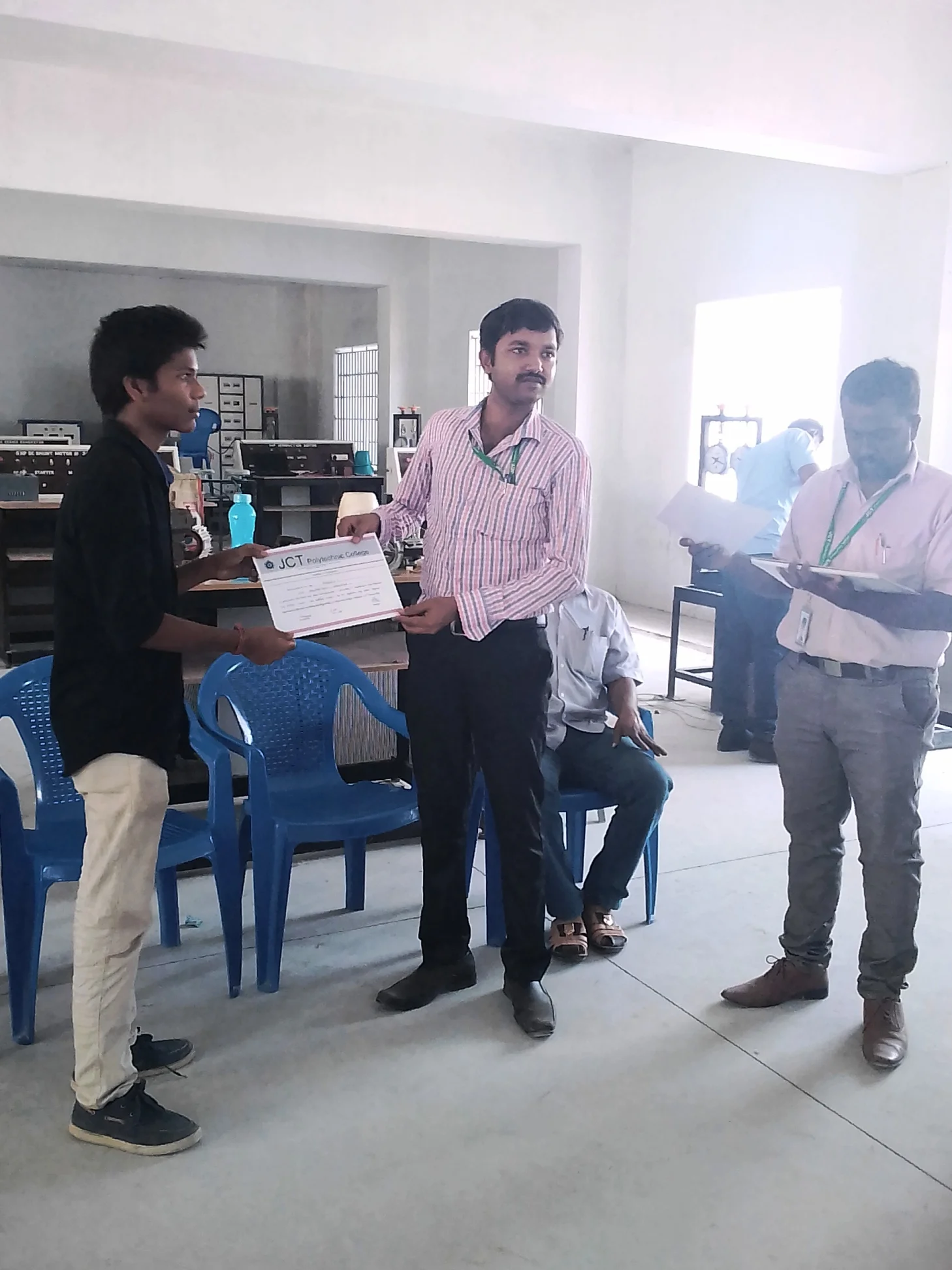 Electrixo 2018-choice Based Programmes (3 Workshops and Symposium With Technical Events) Organized by Department of Eee,jct Polytechnic College on 09th & 10th February 2018. — photo 7