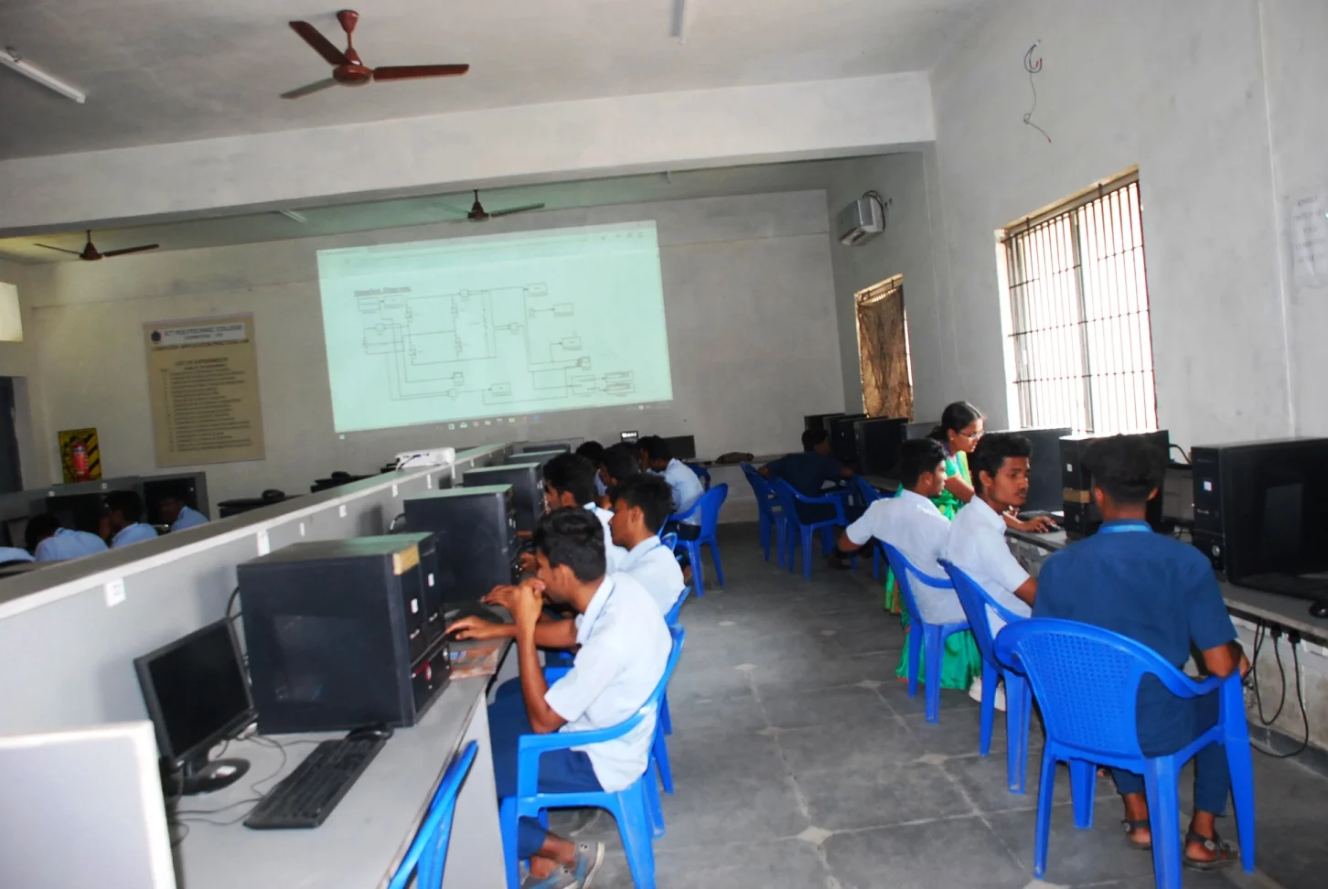 Electrixo 2018-choice Based Programmes (3 Workshops and Symposium With Technical Events) Organized by Department of Eee,jct Polytechnic College on 09th & 10th February 2018. — photo 32