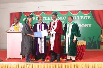 Diploma Award Cermony – 2018 Organized by Jct Polytechnic College on 26th July 2018 — photo 74