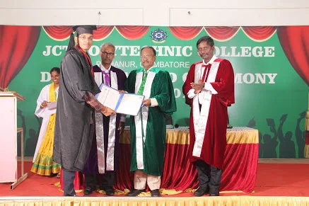 Diploma Award Cermony – 2018 Organized by Jct Polytechnic College on 26th July 2018 — photo 61