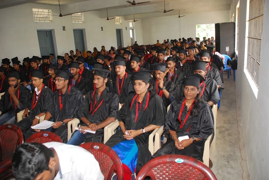 Diploma Award Cermony – 2018 Organized by Jct Polytechnic College on 26th July 2018 — photo 7