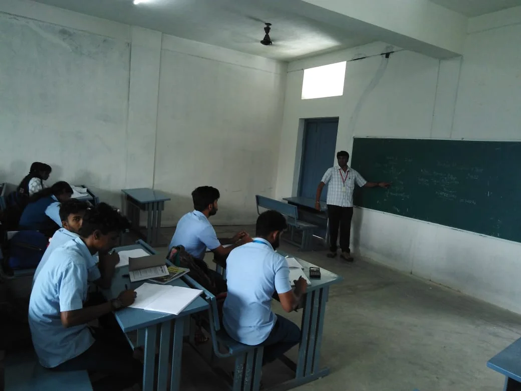Guest Lecture on Civil Engineering Drawing — photo 1