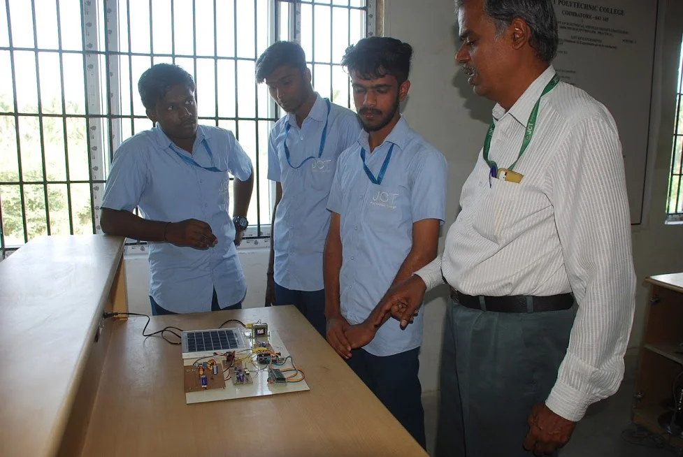 Ignite 2k19-three Days Inter-state Level Science Exhibition Organized by ﻿Jct Polytechnic College From 3rd to 5th January 2019 — photo 3
