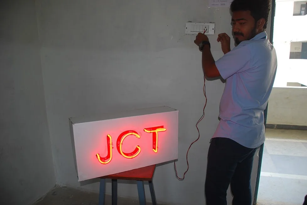 Ignite 2k19-three Days Inter-state Level Science Exhibition Organized by ﻿Jct Polytechnic College From 3rd to 5th January 2019 — photo 7