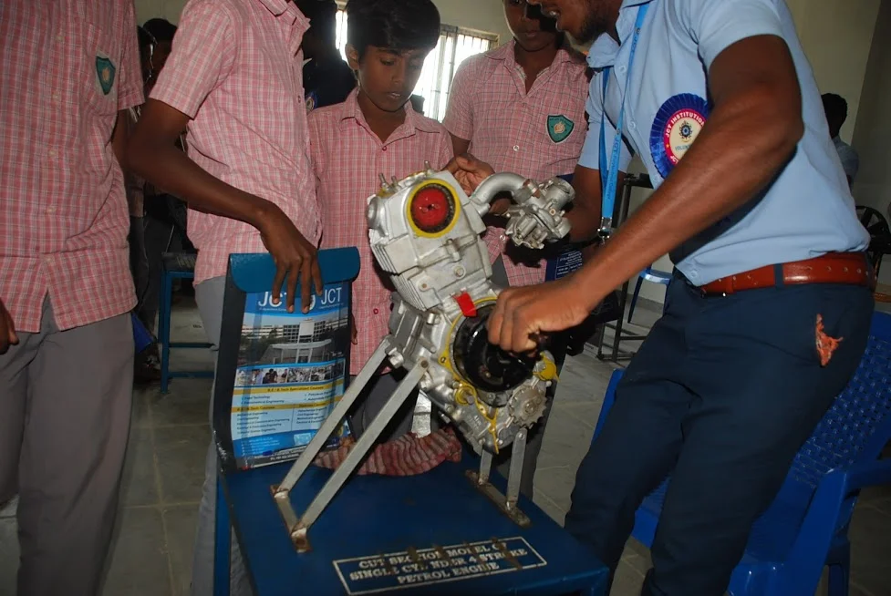 Ignite 2k19-three Days Inter-state Level Science Exhibition Organized by ﻿Jct Polytechnic College From 3rd to 5th January 2019 — photo 41