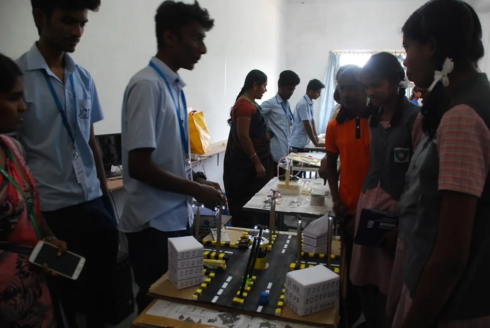 Ignite 2k19-three Days Inter-state Level Science Exhibition Organized by ﻿Jct Polytechnic College From 3rd to 5th January 2019 — photo 54