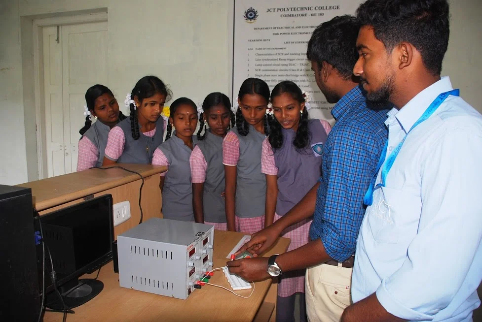 Ignite 2k19-three Days Inter-state Level Science Exhibition Organized by ﻿Jct Polytechnic College From 3rd to 5th January 2019 — photo 73