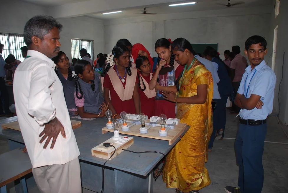 Ignite 2k19-three Days Inter-state Level Science Exhibition Organized by ﻿Jct Polytechnic College From 3rd to 5th January 2019 — photo 97