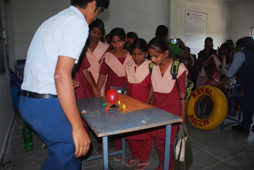 Ignite 2k19-three Days Inter-state Level Science Exhibition Organized by ﻿Jct Polytechnic College From 3rd to 5th January 2019 — photo 151